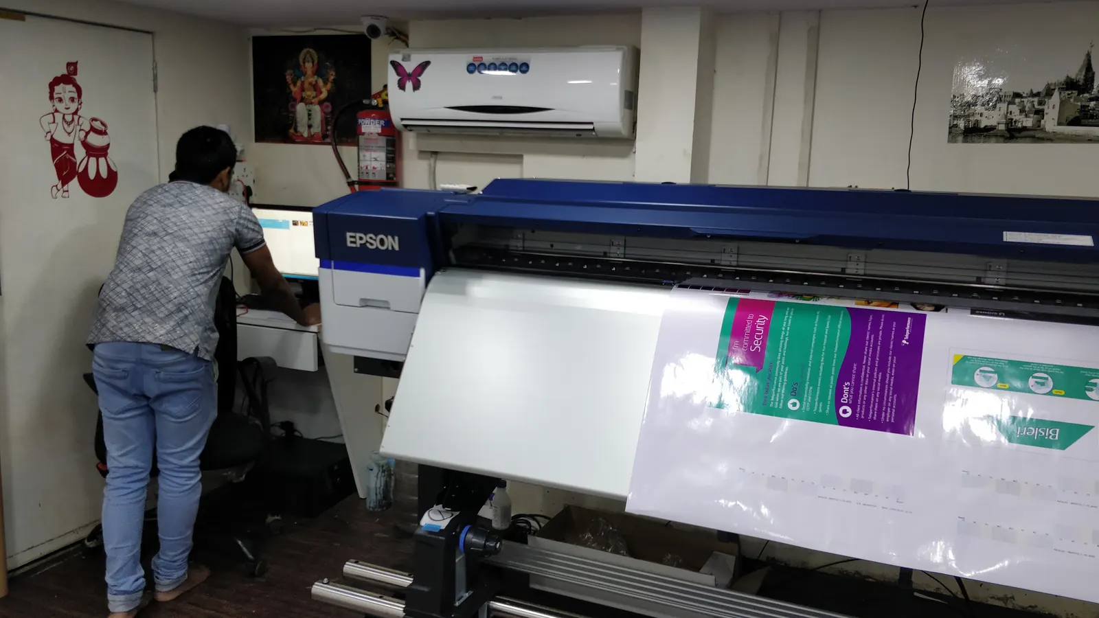 Printing machines at the Crewnited production unit