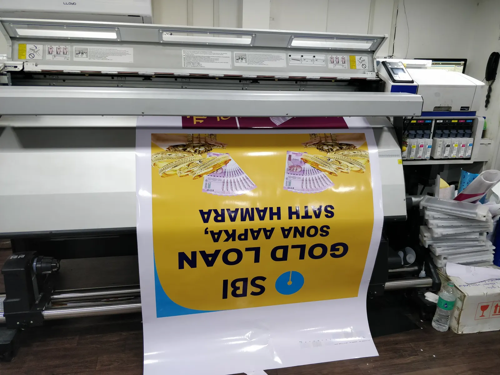 Printing machines at the Crewnited production unit